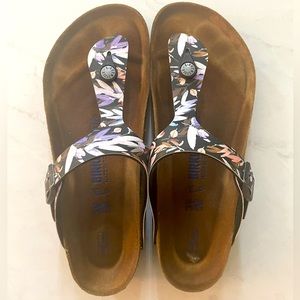 Ladies Birkenstocks worn twice, like new size 39